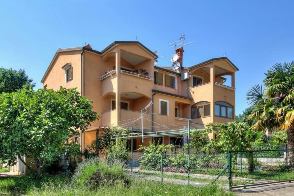 Apartments Kanegra Umago Exterior foto